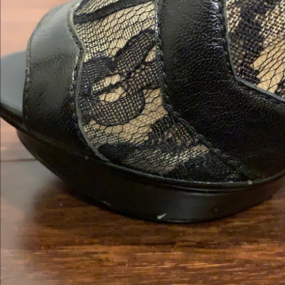 Lace open toe boots/heels - Picture 4 of 4